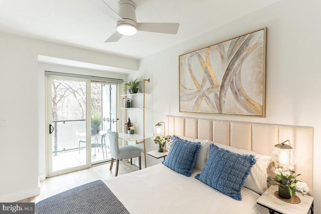 4201 CATHEDRAL AVENUE NW Unit: 306E
