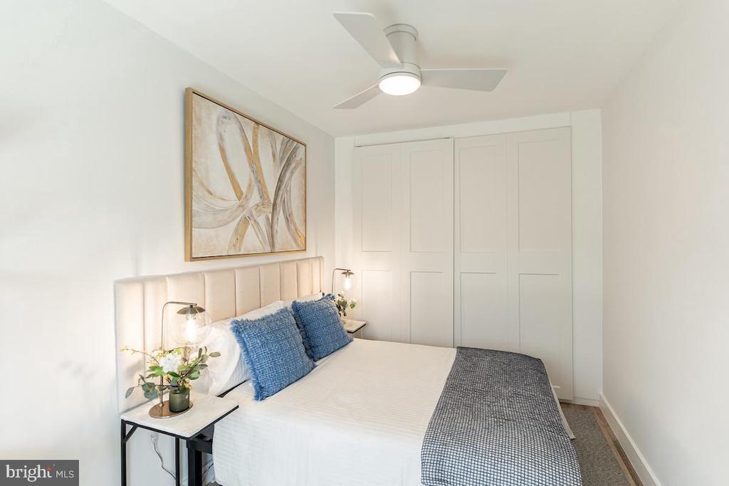 4201 CATHEDRAL AVENUE NW Unit: 306E