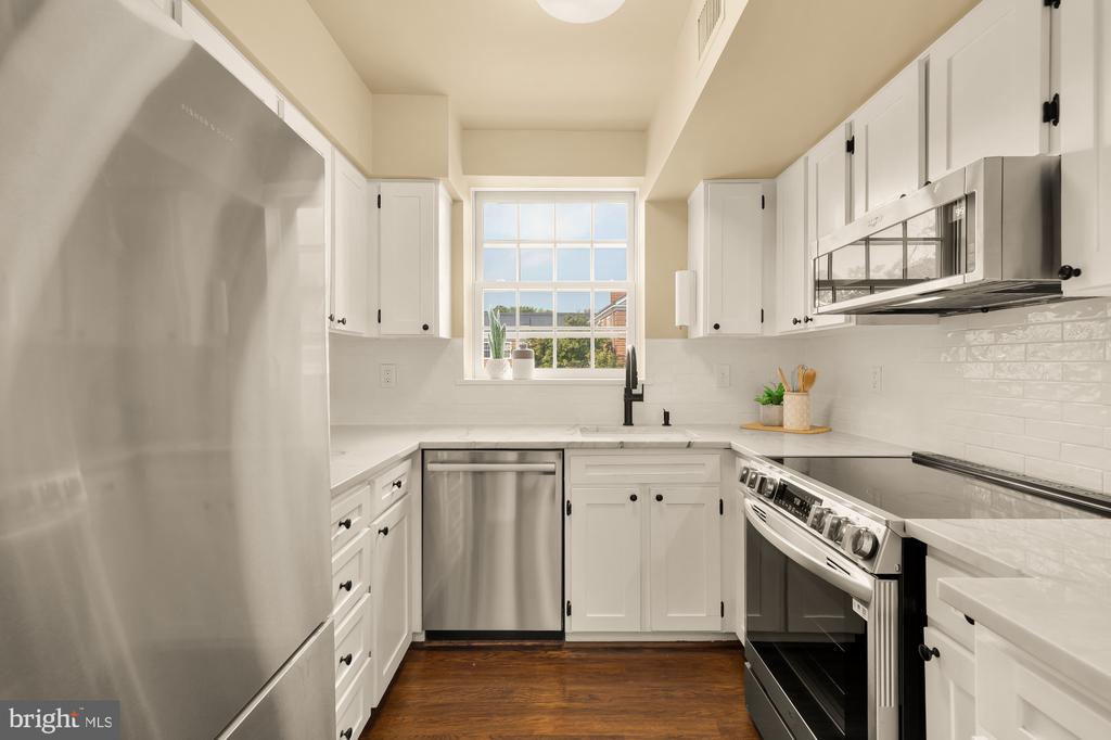 3541 39TH STREET NW Unit: F510