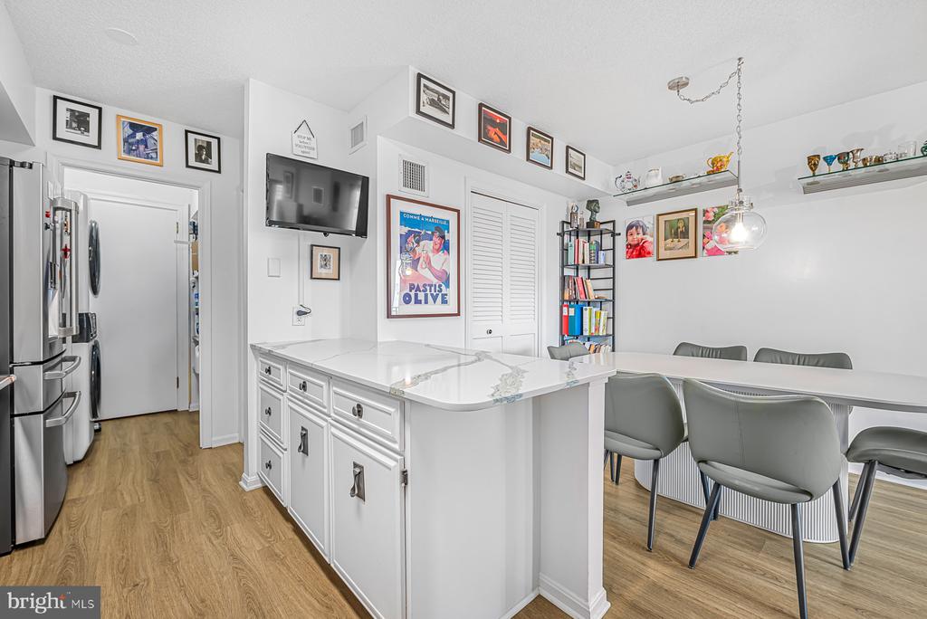 800 25TH STREET NW Unit: 1001