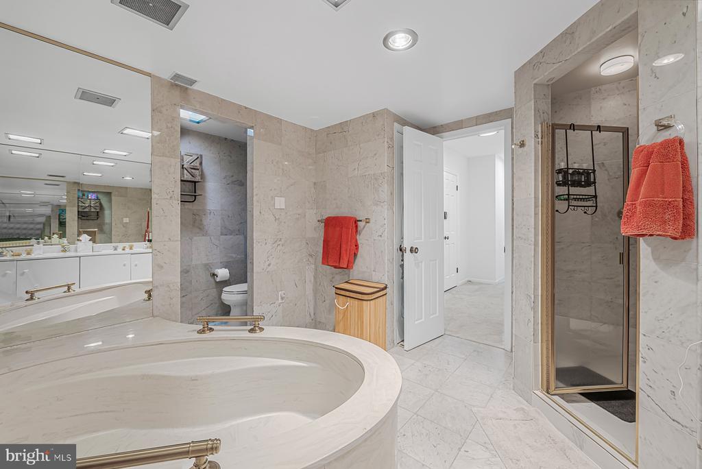 800 25TH STREET NW Unit: 1001