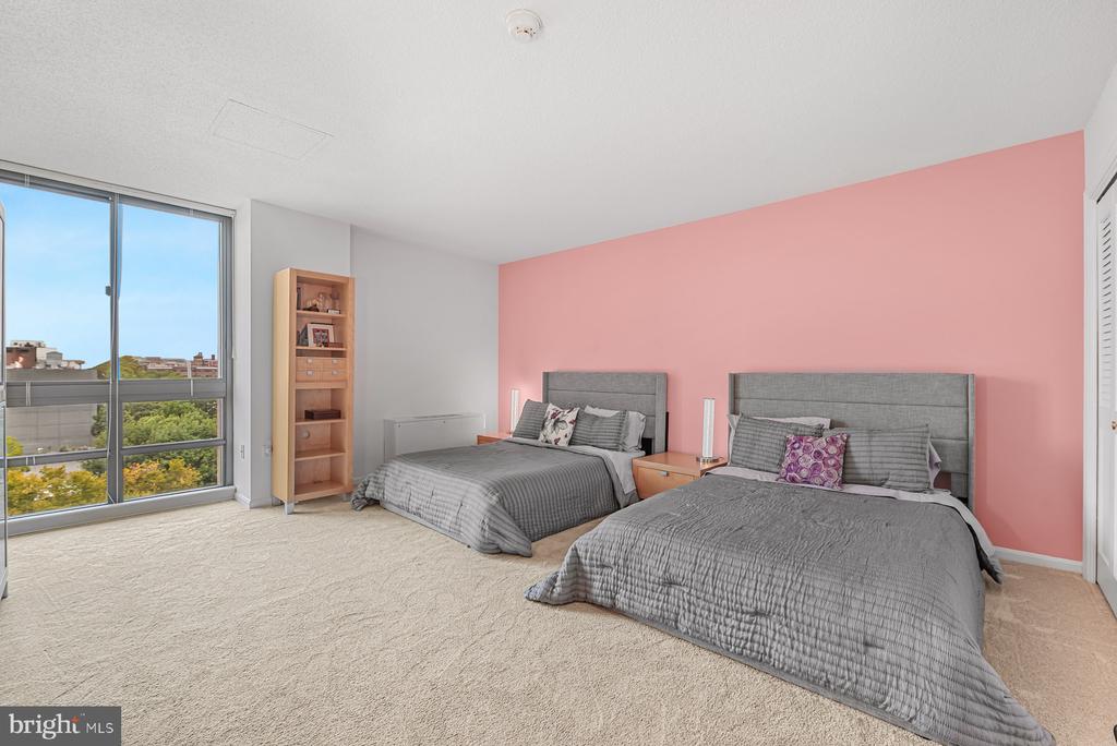 800 25TH STREET NW Unit: 1001