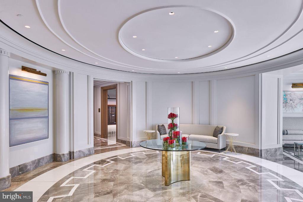 1331 MARYLAND SW Unit: 1216