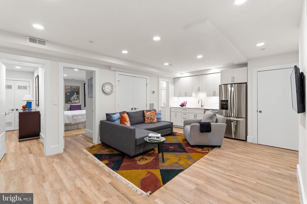 1600 13TH STREET NW Unit: A