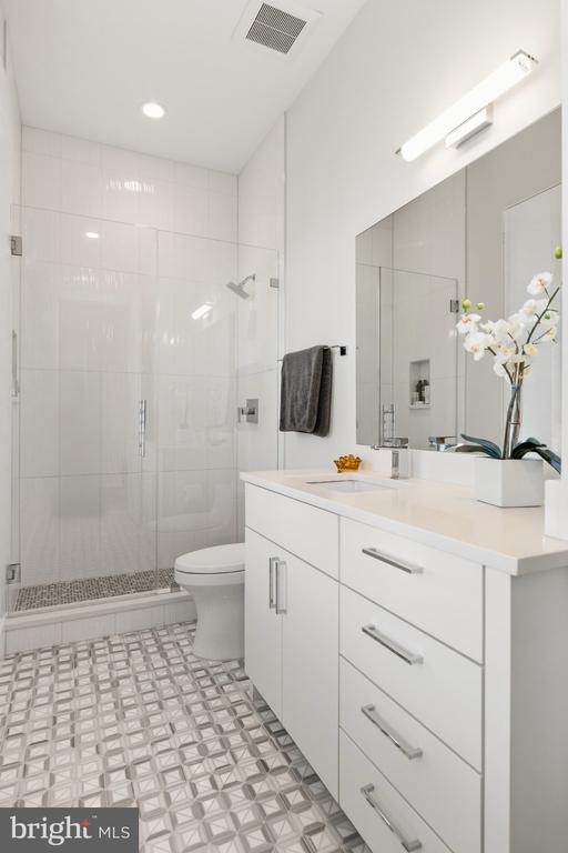 1600 13TH STREET NW Unit: A