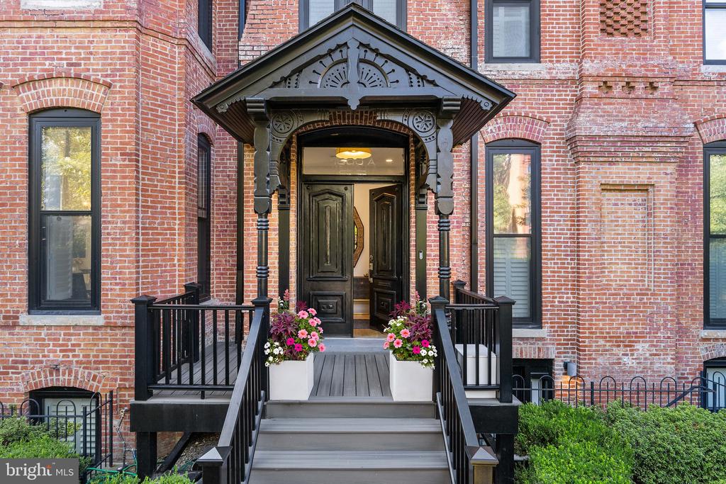 1600 13TH STREET NW Unit: A
