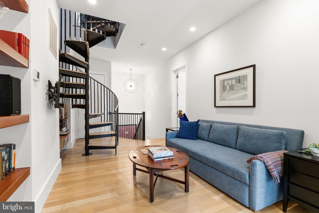 1600 13TH STREET NW Unit: A