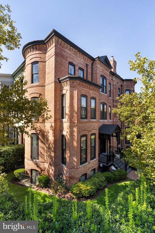 1600 13TH STREET NW Unit: A