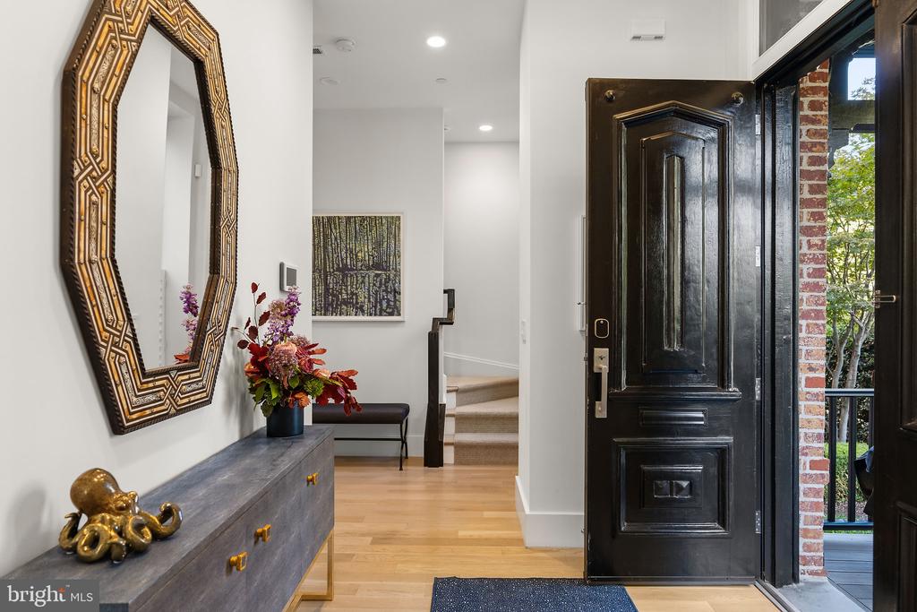 1600 13TH STREET NW Unit: A