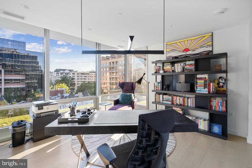 1111 24TH STREET NW Unit: 53