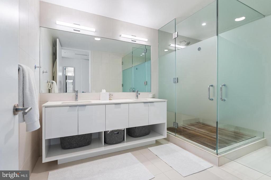 1111 24TH STREET NW Unit: 53