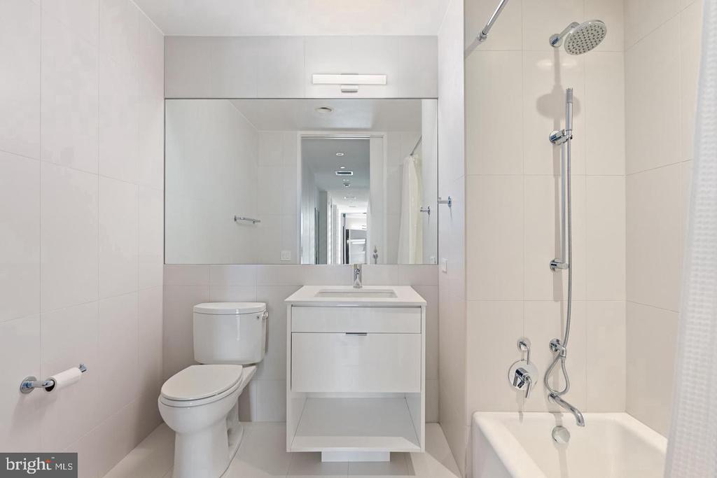 1111 24TH STREET NW Unit: 53