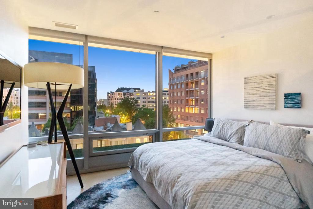 1111 24TH STREET NW Unit: 53