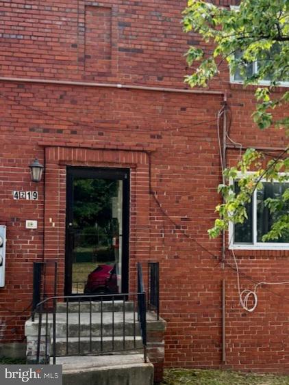 4219 #1 BROOKS STREET NE
