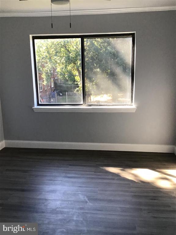 5027 H STREET SE Unit: 1
