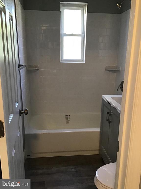5027 H STREET SE Unit: 1