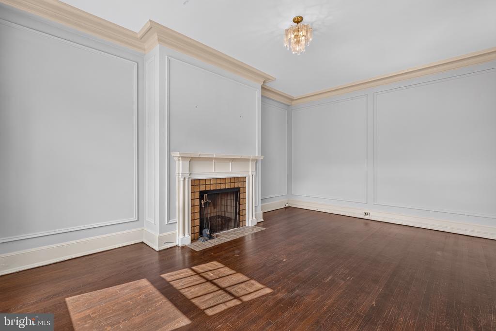 1901 NW WYOMING AVENUE NW Unit: 52