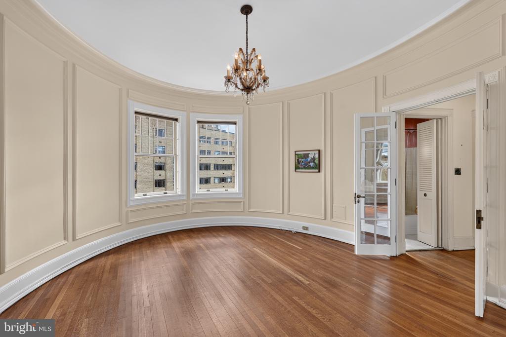 1901 NW WYOMING AVENUE NW Unit: 52