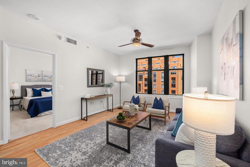 400 MASSACHUSETTS AVENUE NW Unit: 1012
