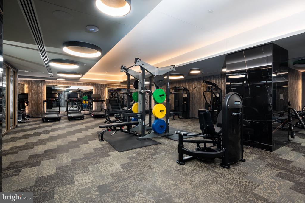 1425 NEW YORK AVENUE NW Unit: 1307/ VARIES