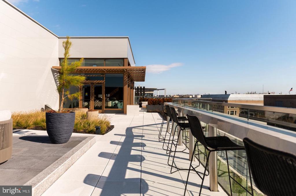 1425 NEW YORK AVENUE NW Unit: 1208/ VARIES