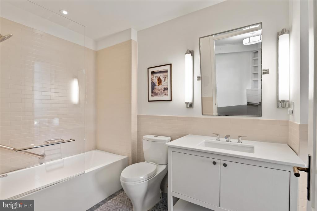 2660 CONNECTICUT AVENUE NW Unit: 4B