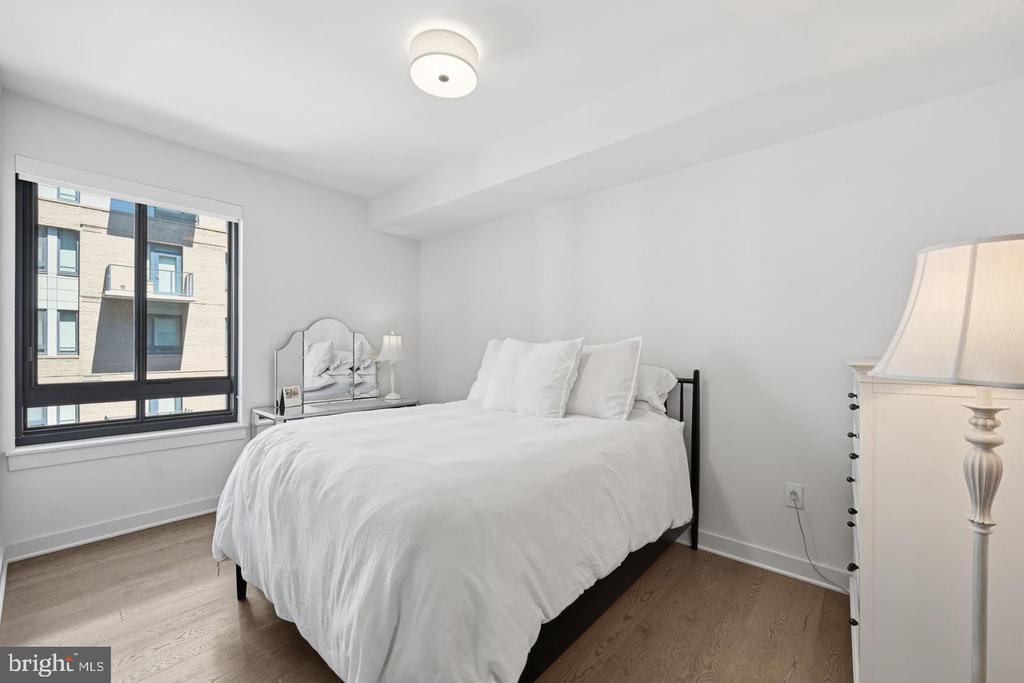 70 N STREET SE Unit: N706