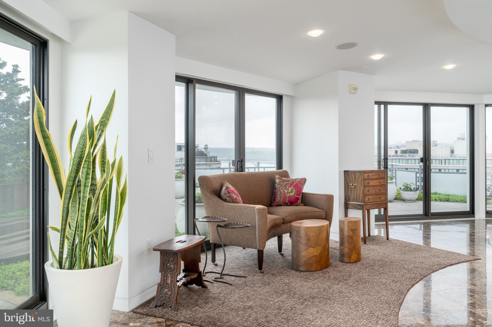 2500 VIRGINIA AVENUE NW 1408-S