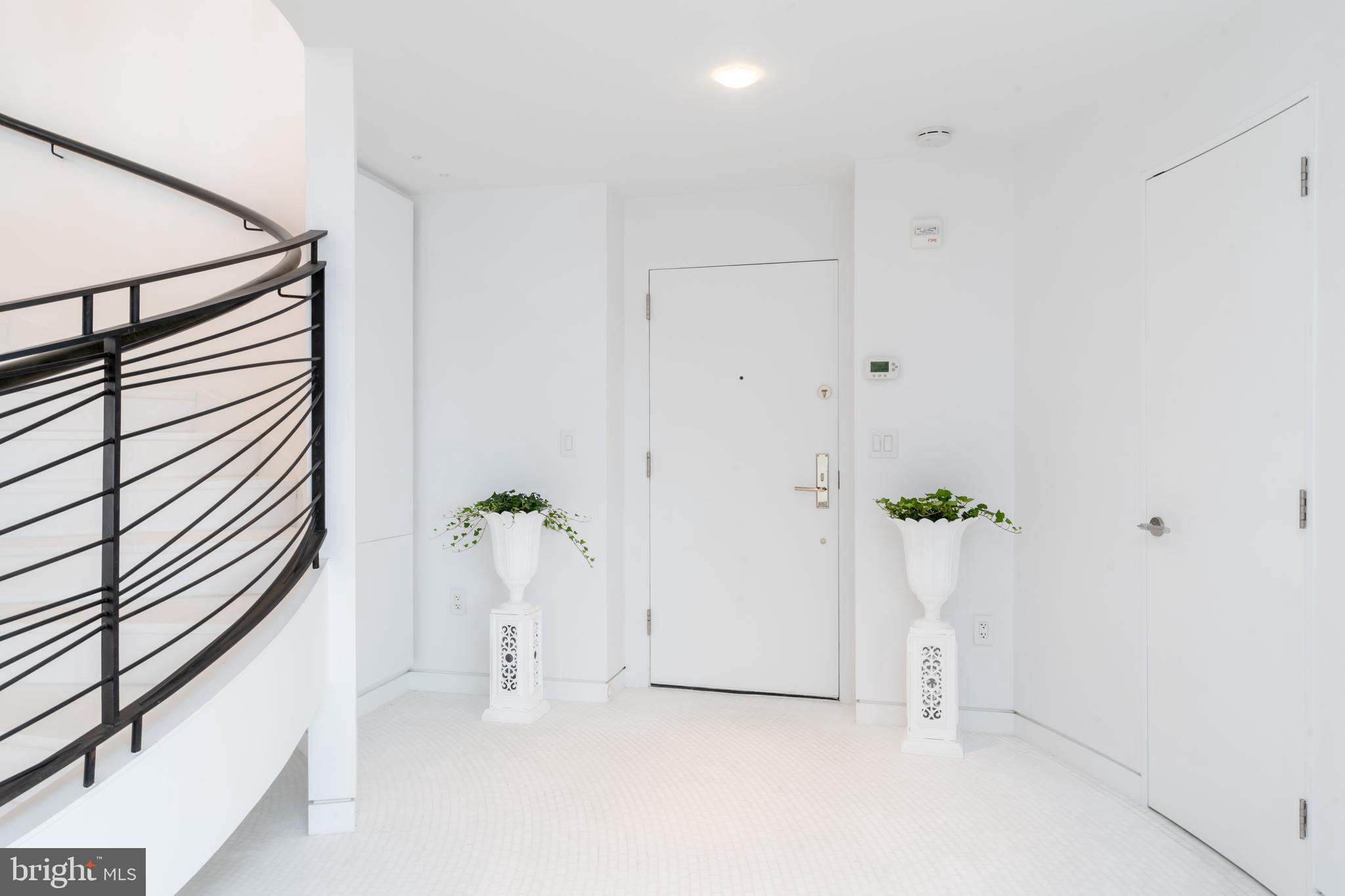 2500 VIRGINIA AVENUE NW 1408-S