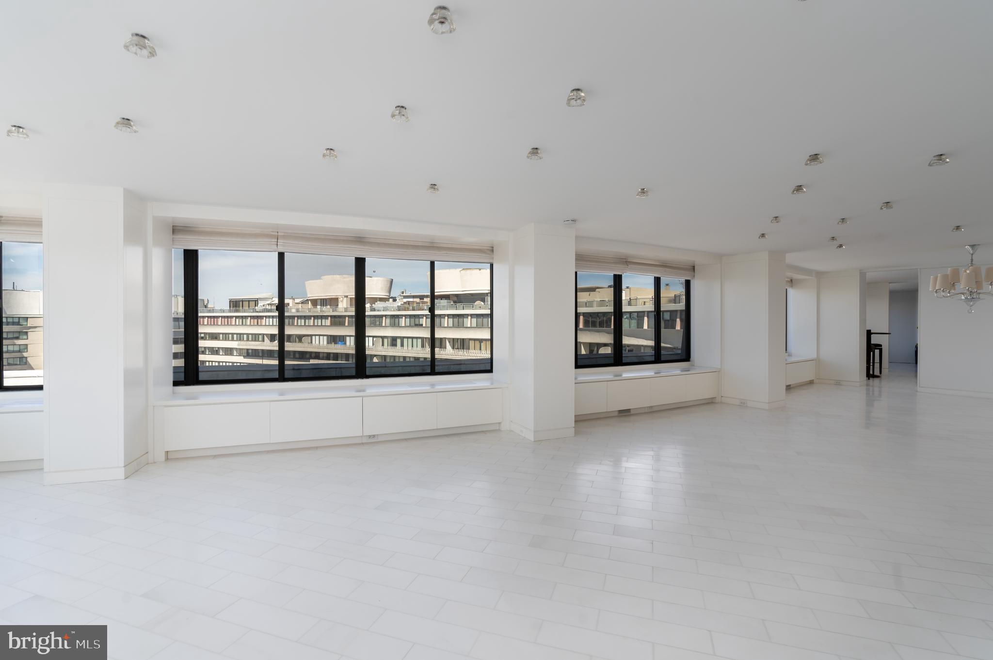 2500 VIRGINIA AVENUE NW 1408-S