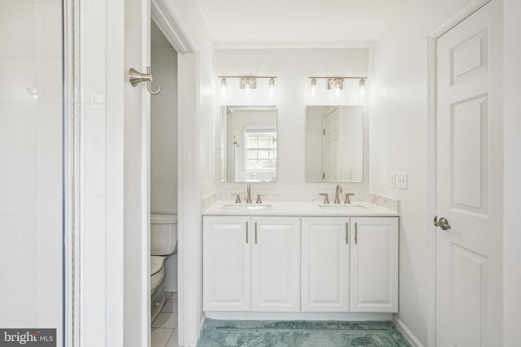 4 OCEANWILLOW DRIVE