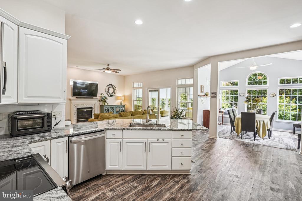 4 OCEANWILLOW DRIVE