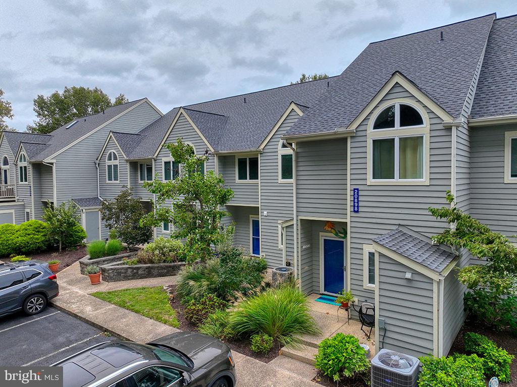 20898 EAST DRIVE Unit: 553