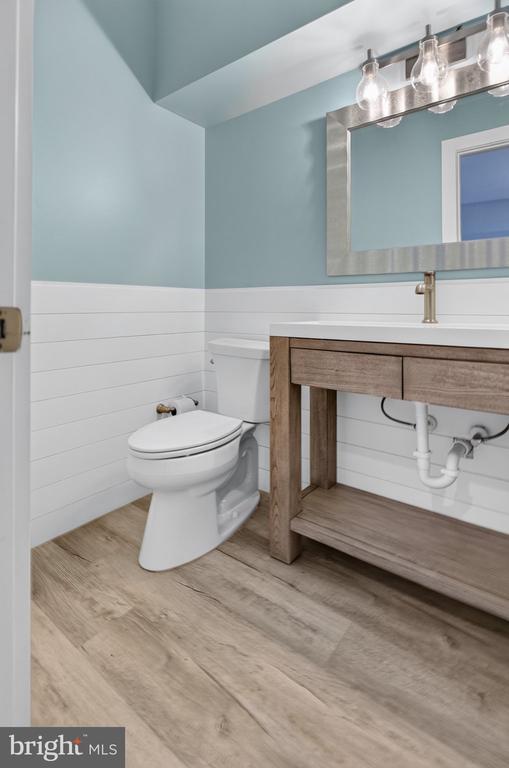 20898 EAST DRIVE Unit: 553