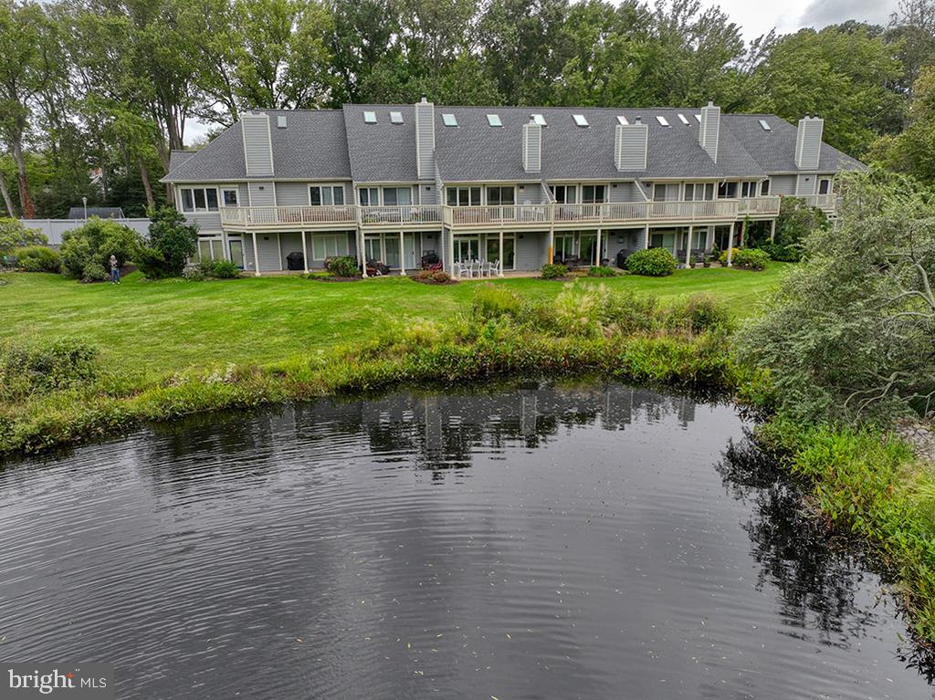 20898 EAST DRIVE Unit: 553