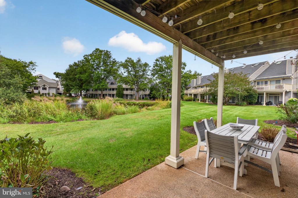 20898 EAST DRIVE Unit: 553