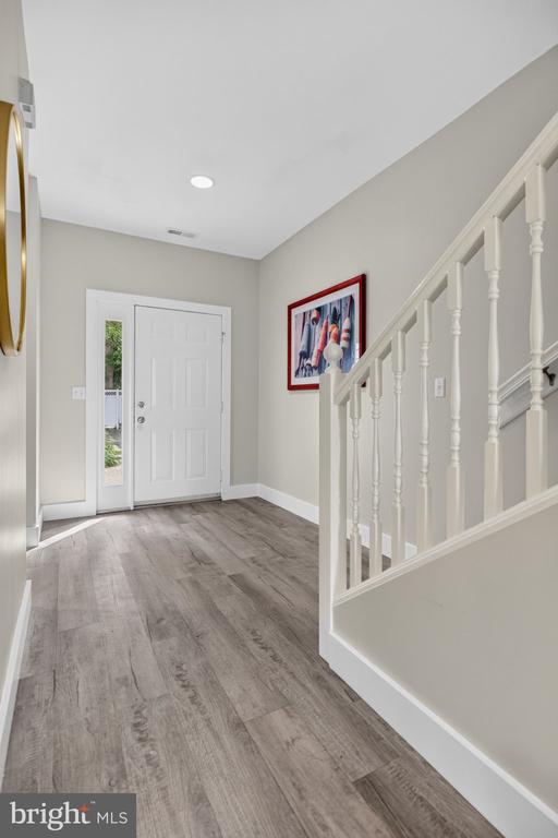 20898 EAST DRIVE Unit: 553