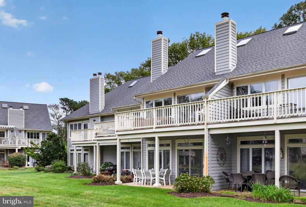 20898 EAST DRIVE Unit: 553