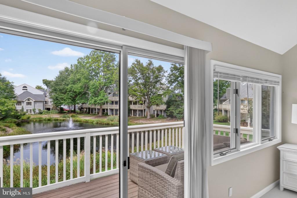 20898 EAST DRIVE Unit: 553