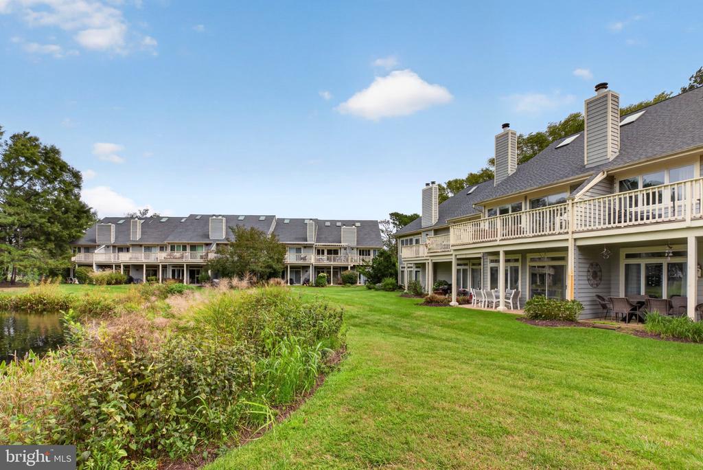 20898 EAST DRIVE Unit: 553