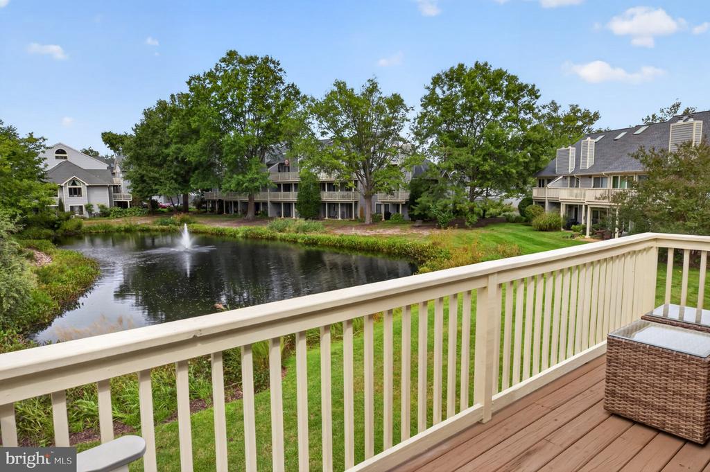 20898 EAST DRIVE Unit: 553