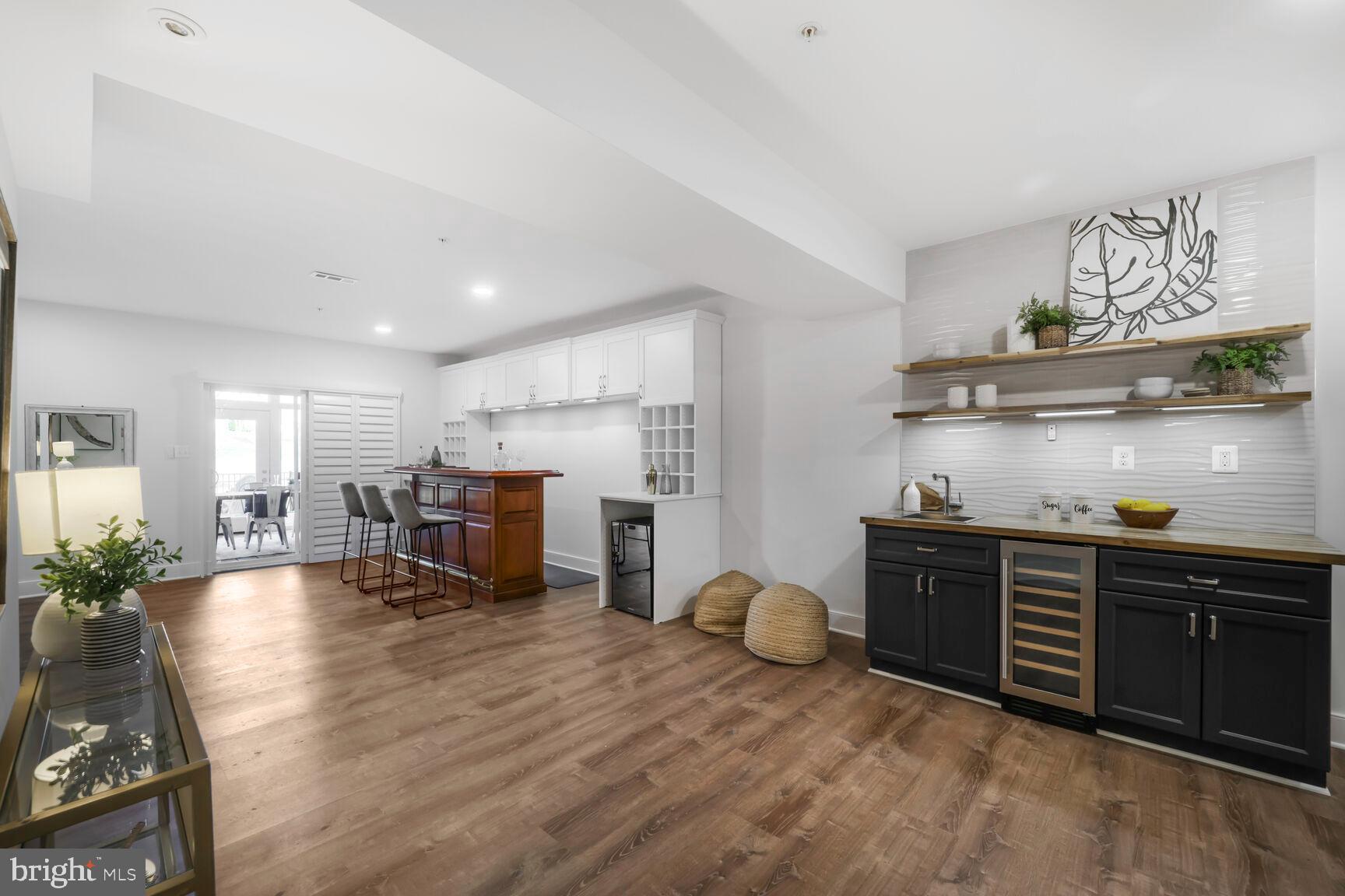 1434 BED STONE LANE