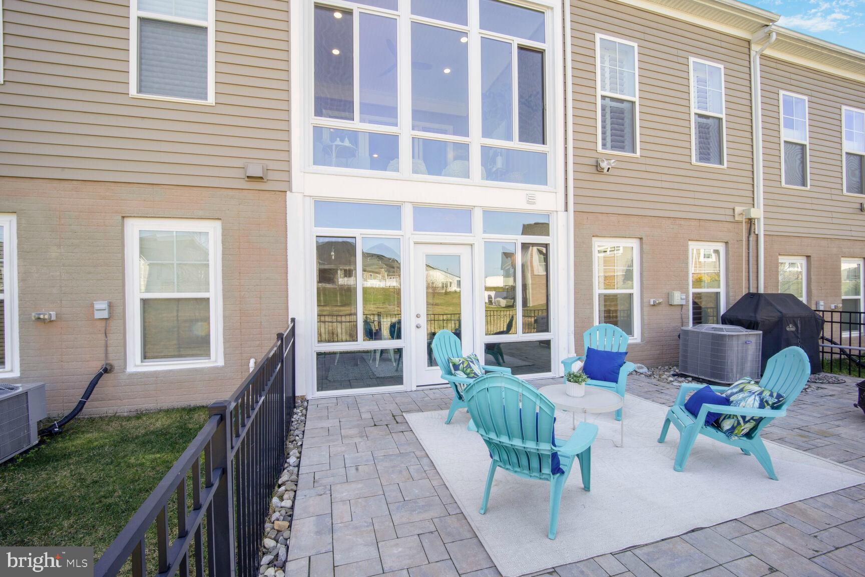 1434 BED STONE LANE