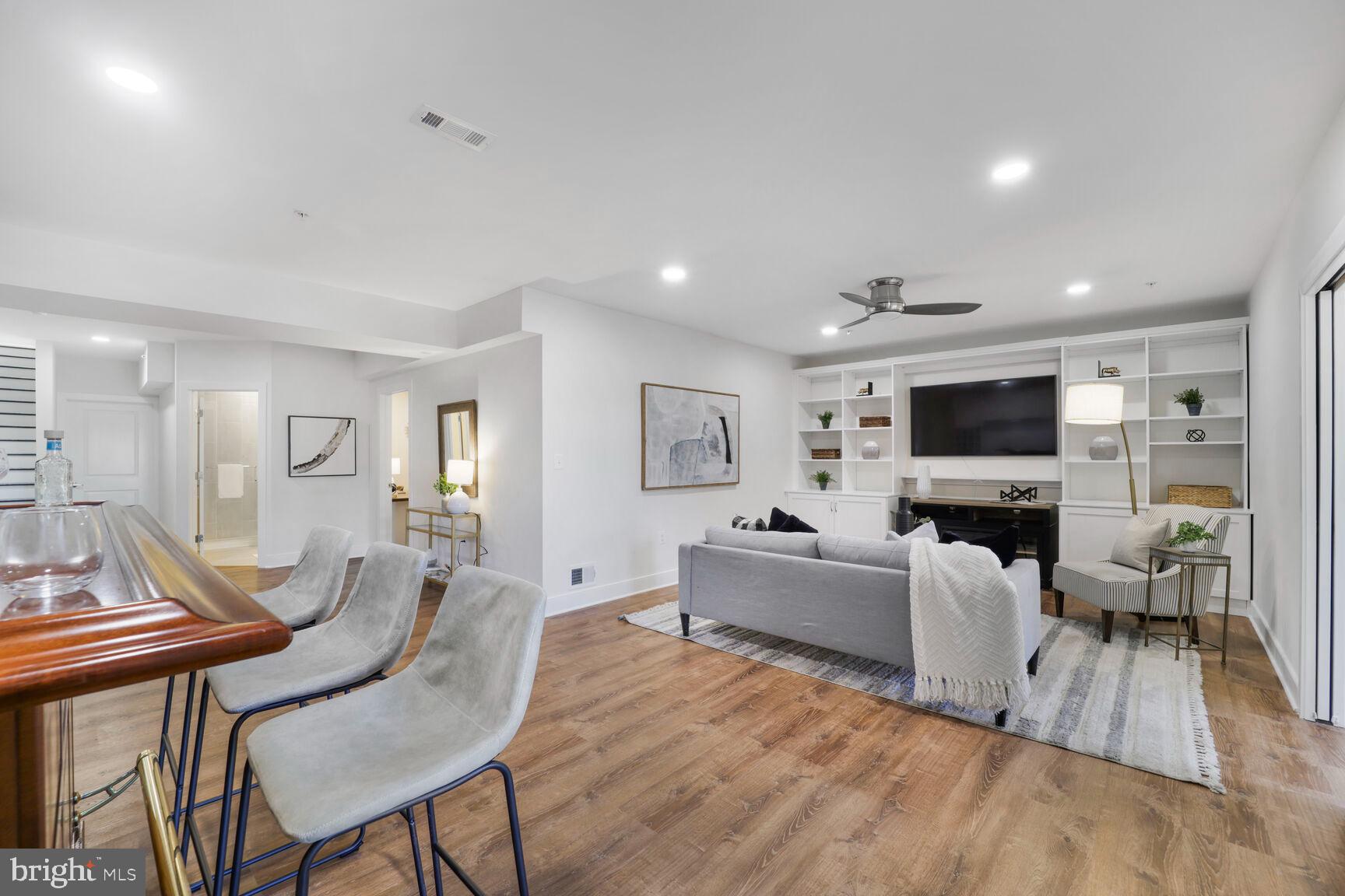 1434 BED STONE LANE