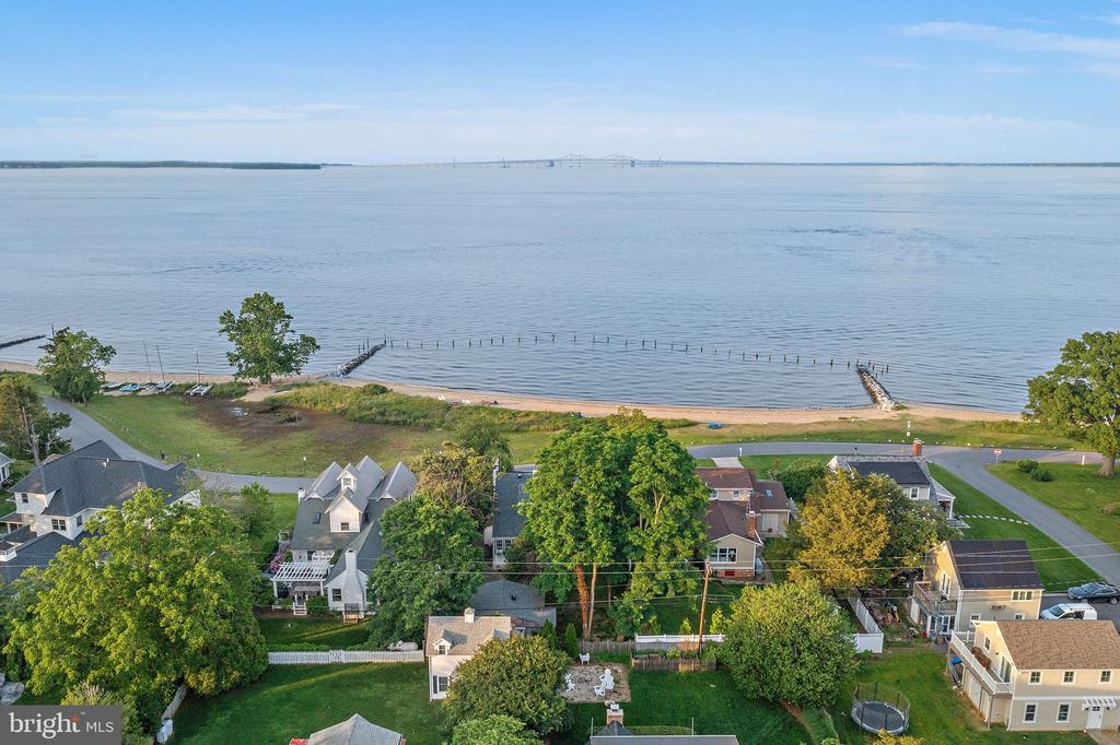 90 RIVER DRIVE