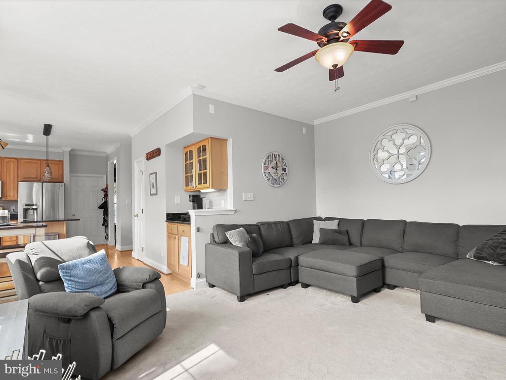 8111 HUNTMASTER COURT
