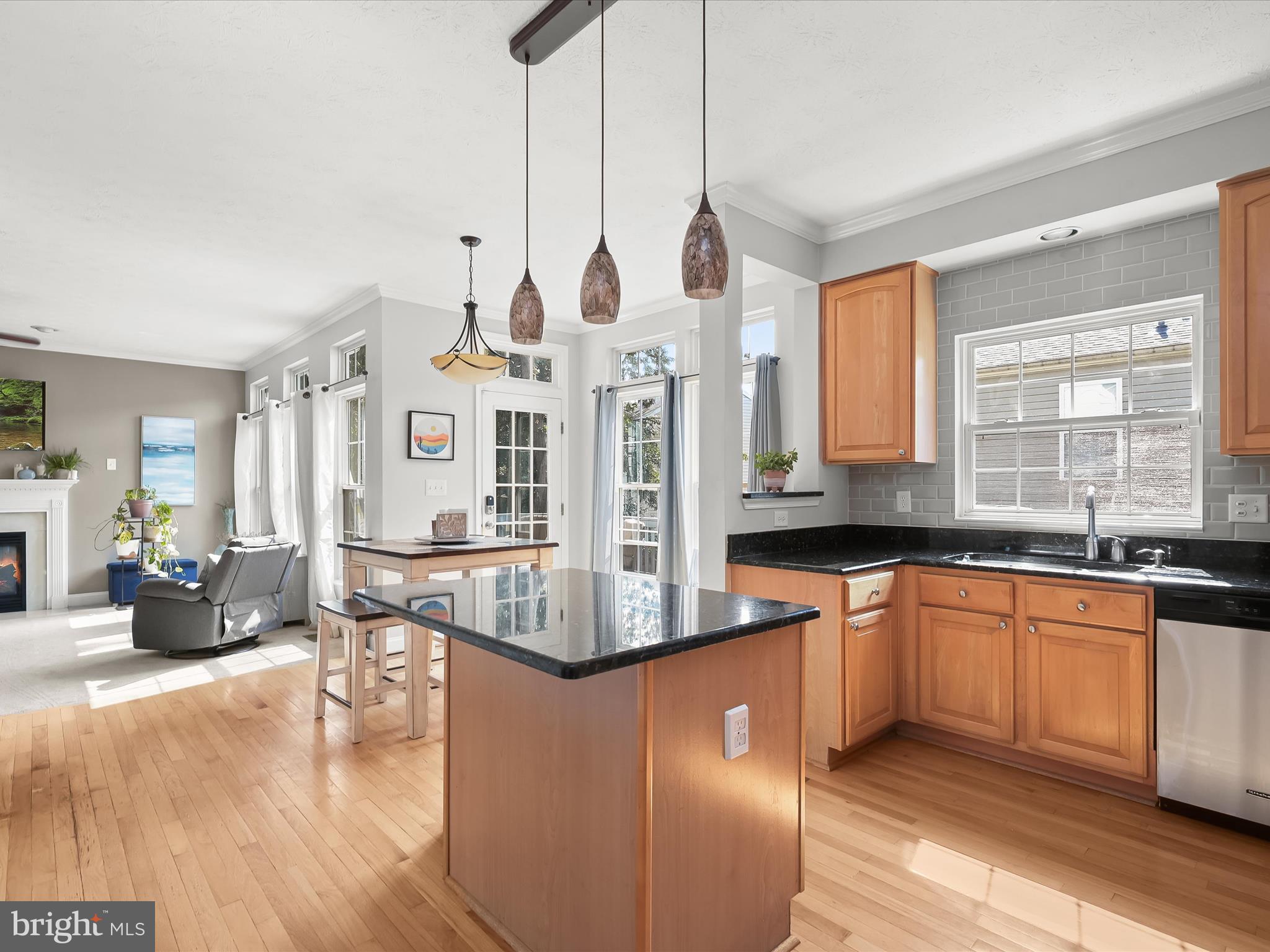 8111 HUNTMASTER COURT