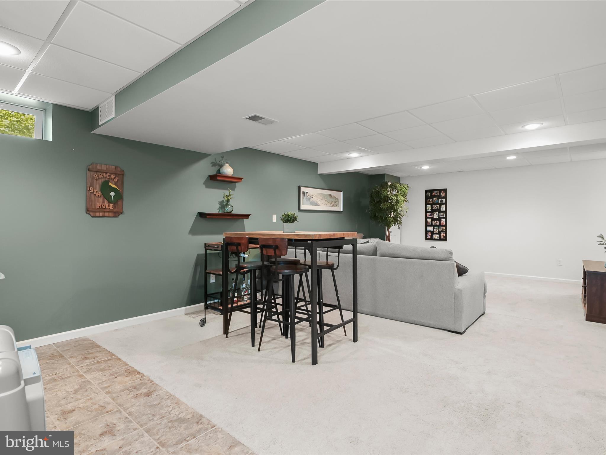 8111 HUNTMASTER COURT