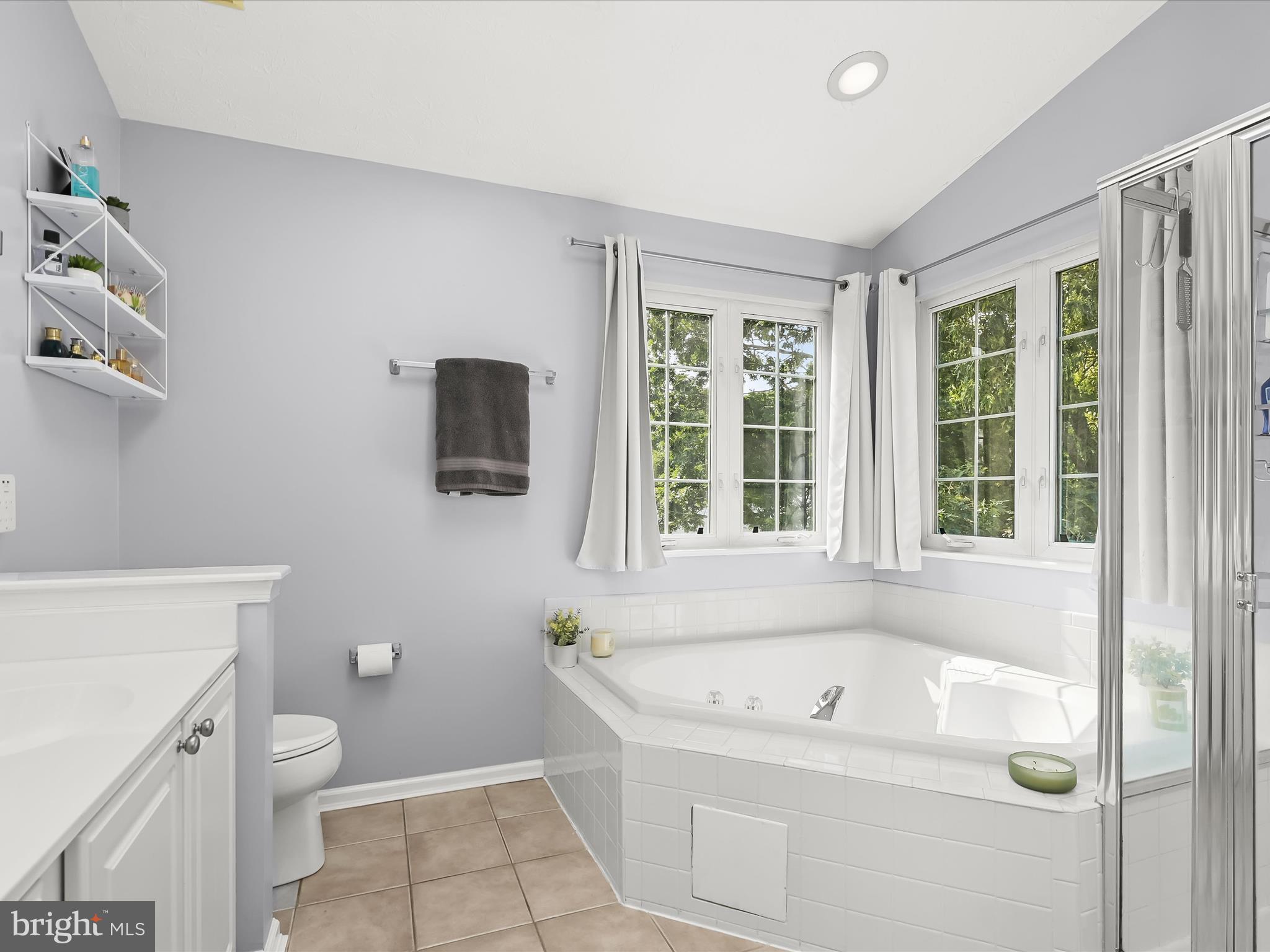 8111 HUNTMASTER COURT