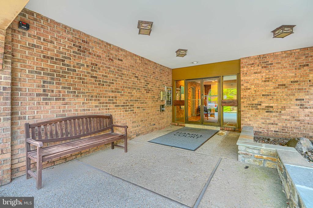 1 HAMILL COURT Unit: 51